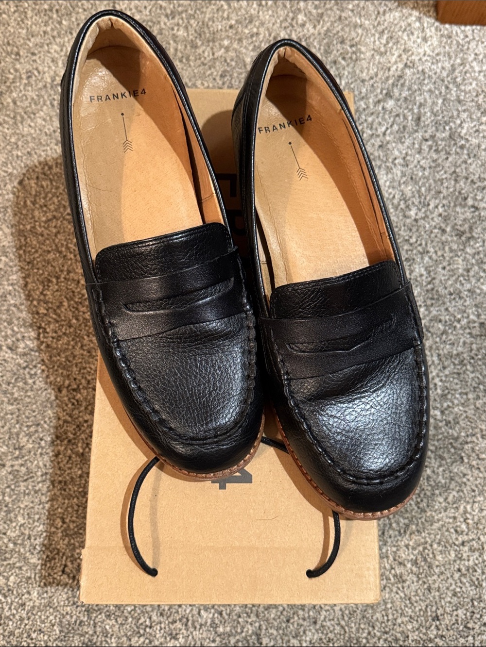 Frankie4 Leather Penny Loafers